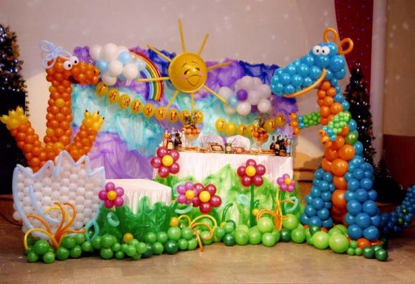 фото украшение комнаты воздушными шарами на день рождения ребенка