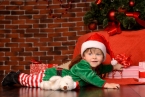 Профессиональная фотосессия, открытка своими руками, развивающая игрушка — что ждет ребенка на новогодней елке в Палладе