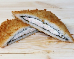  Суши сэндвич с копчёной курицей