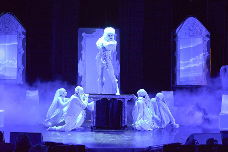 Театр призраков