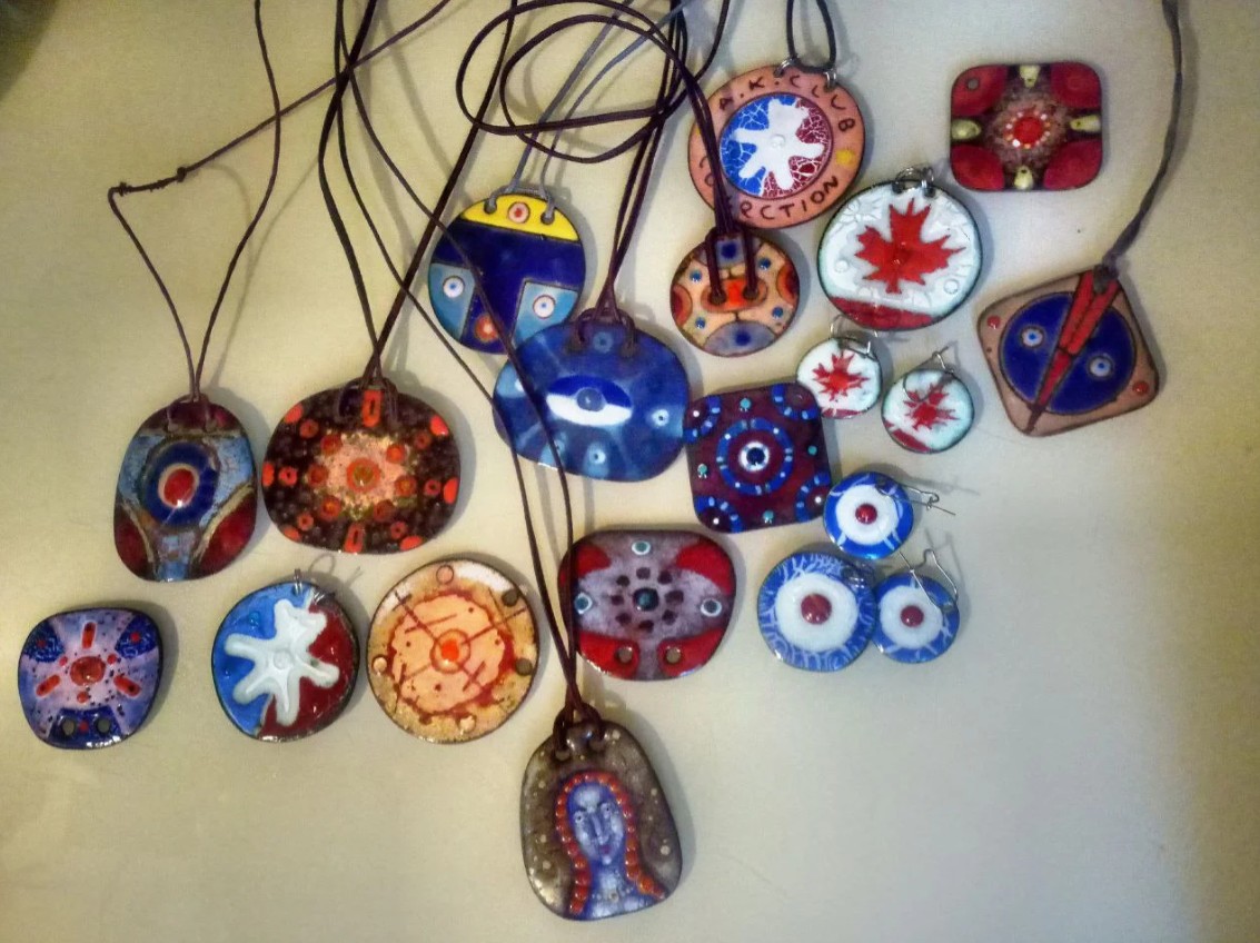 Лаборатория горячих эмалей - МИЕ