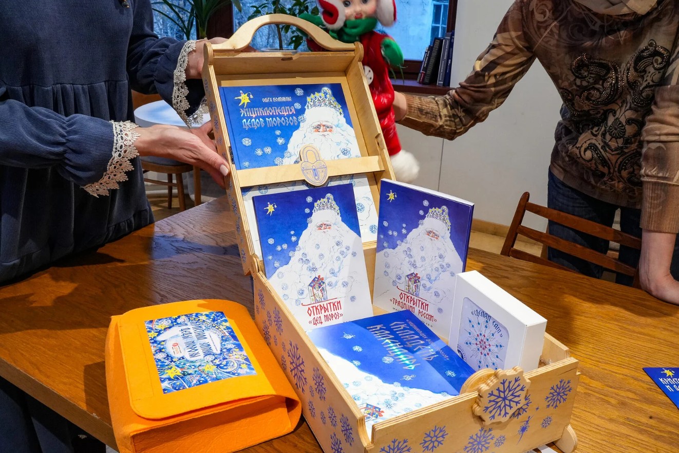 Игры из ларца Деда Мороза - МИЕ