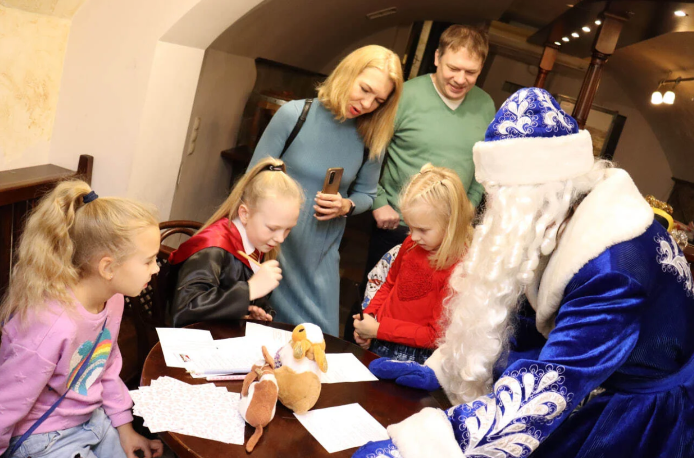 12 Месяцев - МИЕ