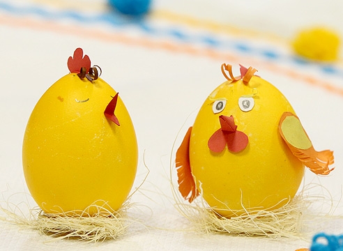 Как покрасить яйца на Пасху с детьми: ТОП-7 оригинальных идей