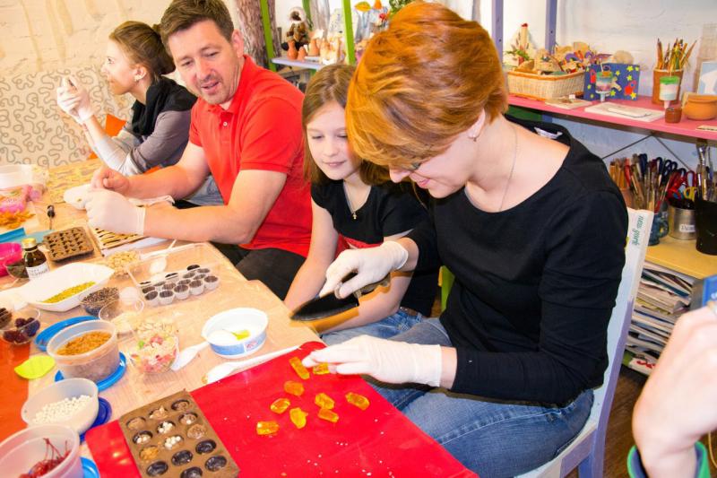 фото шоколад ручной работы детский мастер-класс в екатеринбурге для детей, 