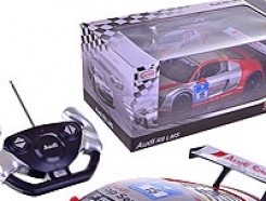 ⁣Машина радиоуправляемая со светом,  Audi R8 LMS, 30см , горят огни, 1:14