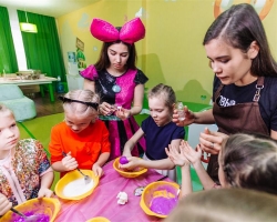 Мастер-класс "Приготовление слайма" в Екатеринбурге 