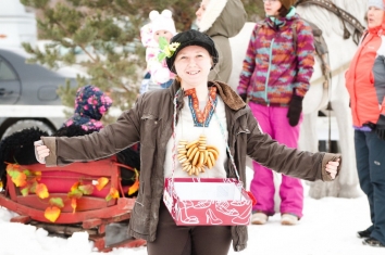 Широкая Масленица в Конноспортивном клубе "Темп"