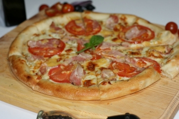 Пицца "Сливочная Карбонара"