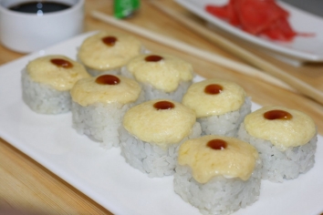 Ролл "Запечённый лосось"