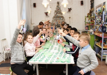 Творческие новогодние программы для классов 2025-2026