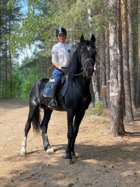 Обучение верховой езде детей и взрослых