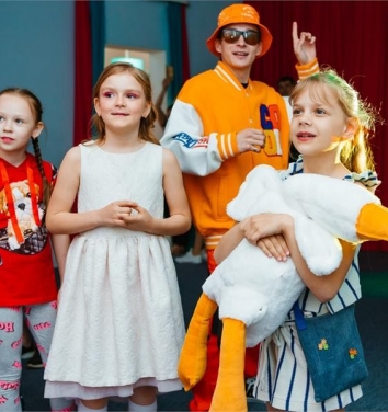 Вечеринка &laquo;Гусь-обнимусь&raquo; в Екатеринбурге