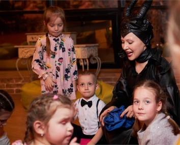 АНИМАТОР МАЛЕФИСЕНТА В ЕКАТЕРИНБУРГЕ