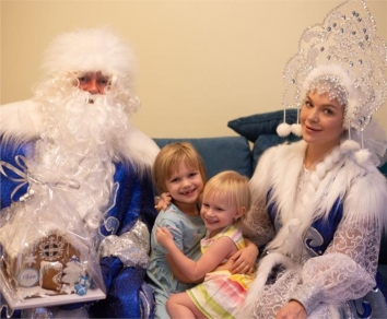 Дед Мороз и Снегурочка в Екатеринбурге